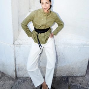 Extra High-Rise Barrel Jean