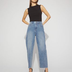 Petite Extra High-Rise Barrel Jean