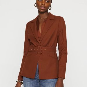 Petite Belted Blazer